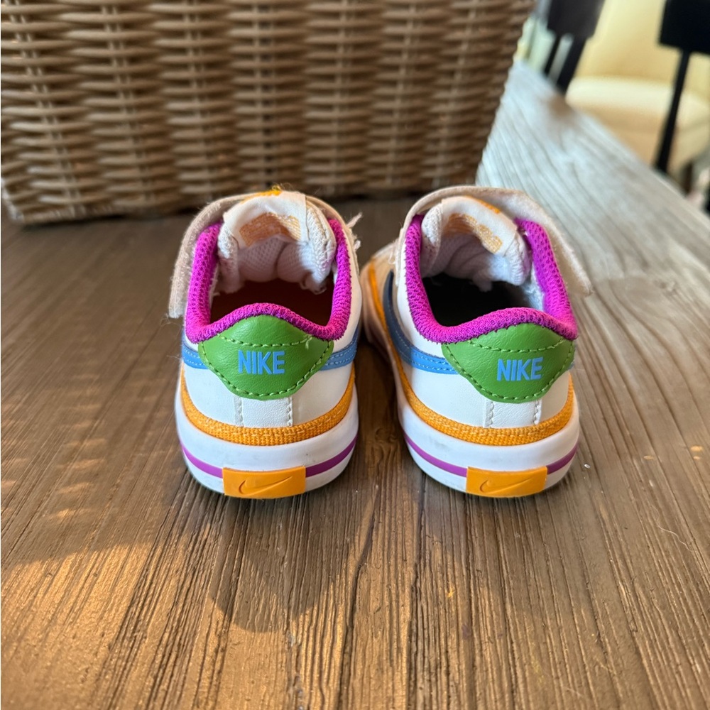 Nike Kids' Court Legacy sneakers - Picture 2 of 3